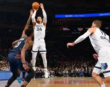 nba灰熊加时险胜勇士 莫兰特30+7