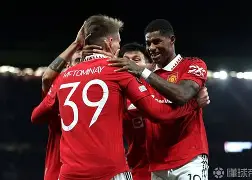 包含曼联球员状态神勇，客场斩获胜利的词条